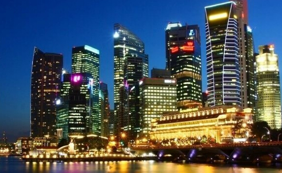 香港